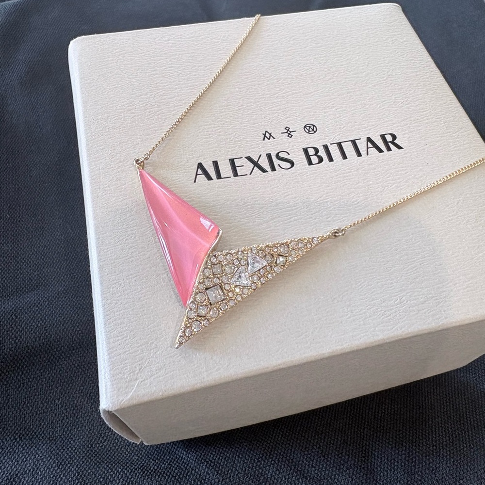 Alexis Bittar Pink Melon Lucite Diamond Dust LIKE NEW gold Necklace